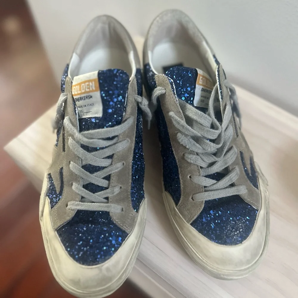 Golden Goose Superstar in Blue Glitter - Picture 3 of 7